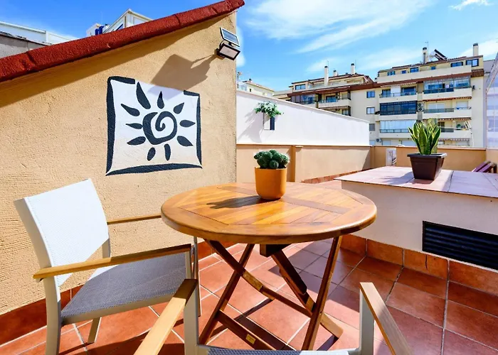 Cano Solarium By 10tosea * Фуэнхирола