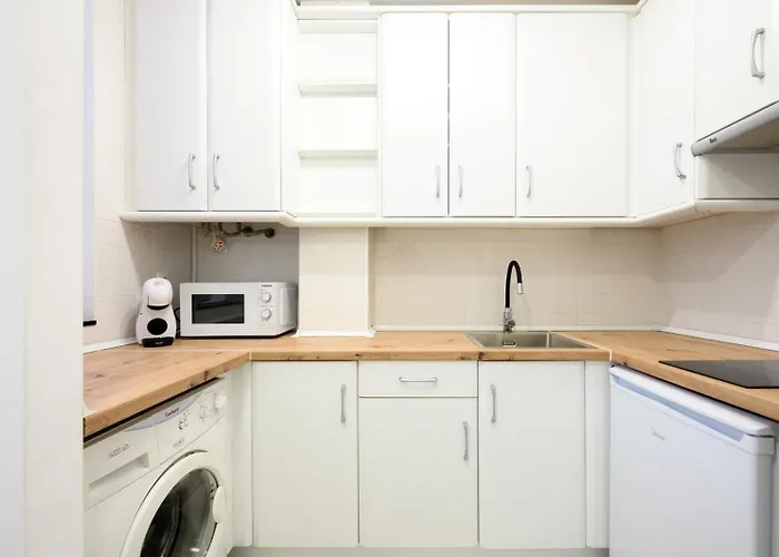 Cano Solarium By 10tosea * Фуэнхирола